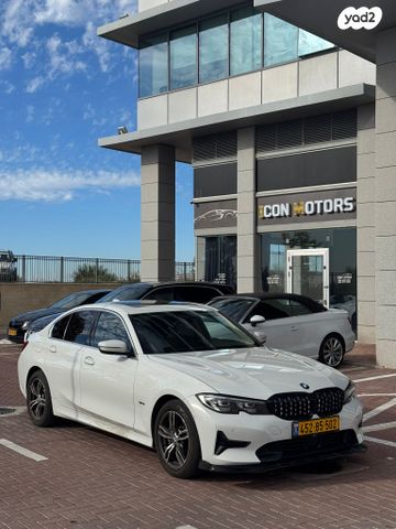 מודעת רכב ב מ וו סדרה 3