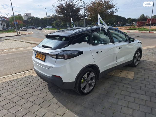 ג׳ילי Geometry C