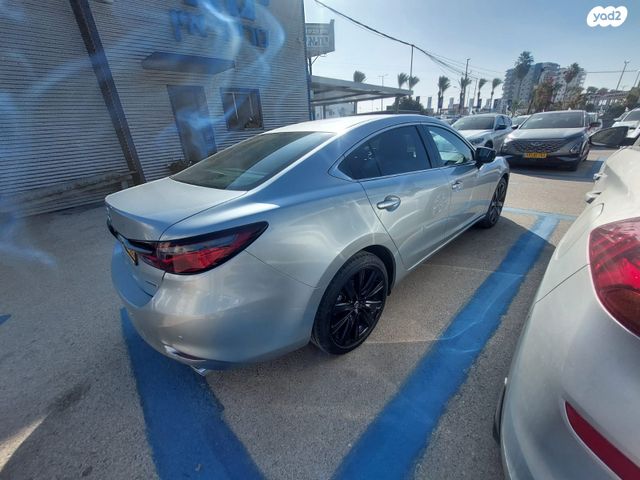 מודעת רכב מאזדה 6