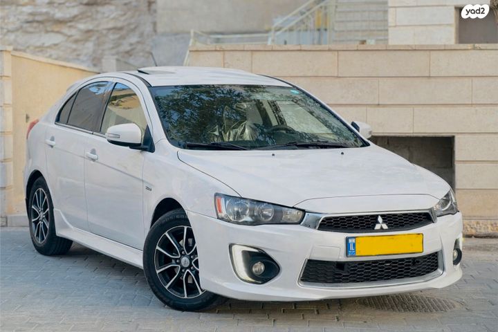 מודעת רכב מיצובישי לנסר