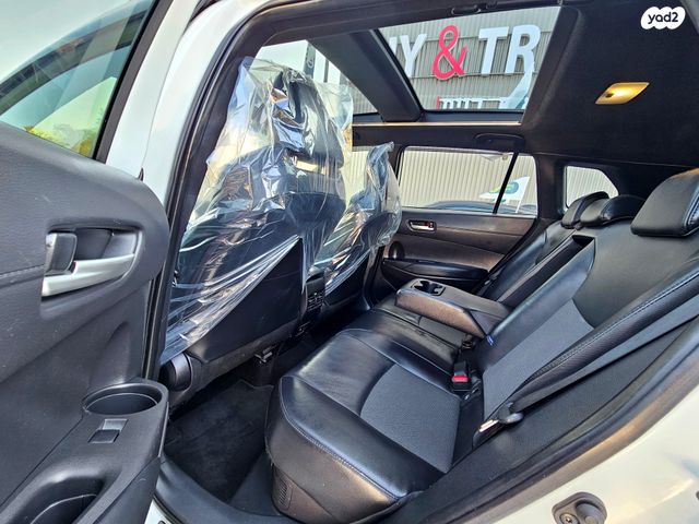 טויוטה קורולה קרוס