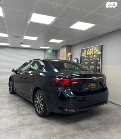 טויוטה אוונסיס