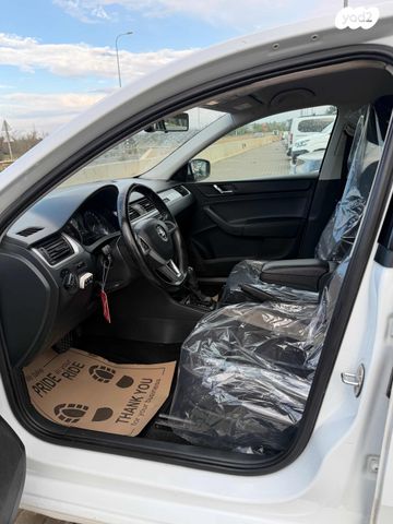 סקודה ראפיד