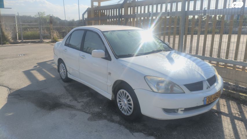 מודעת רכב מיצובישי לנסר