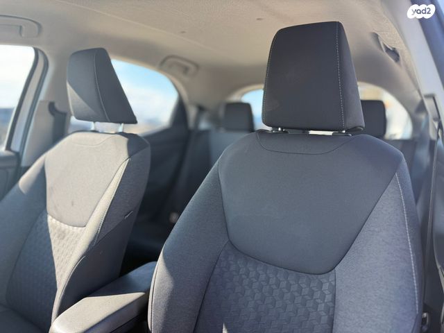 טויוטה יאריס