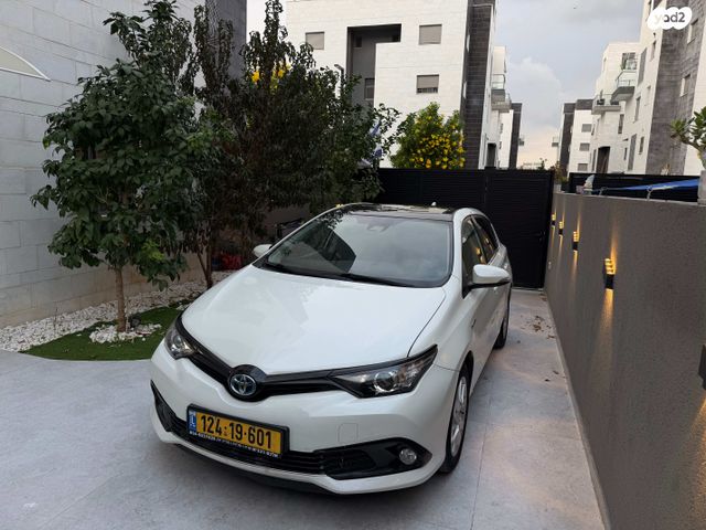 טויוטה אוריס