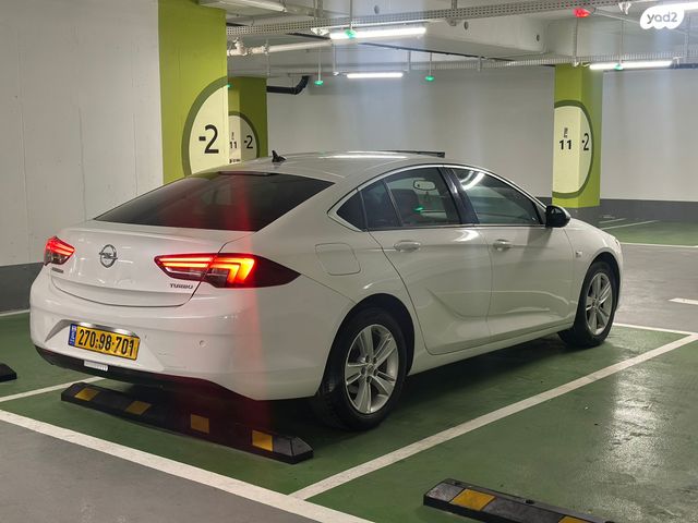 אופל אינסיגניה