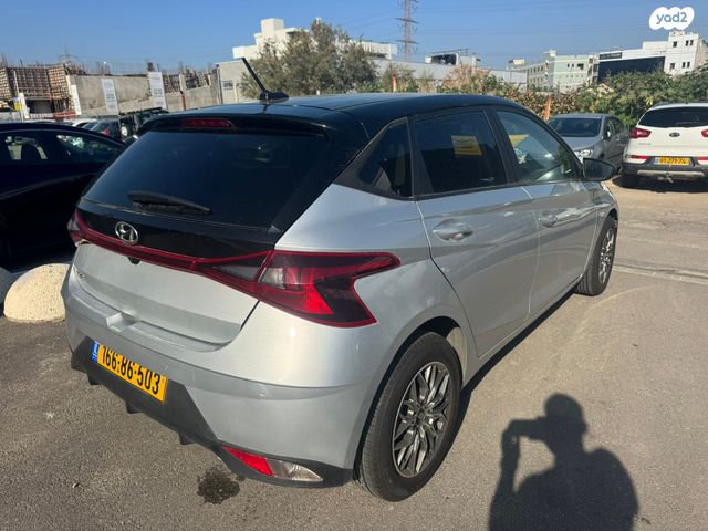 יונדאי i20