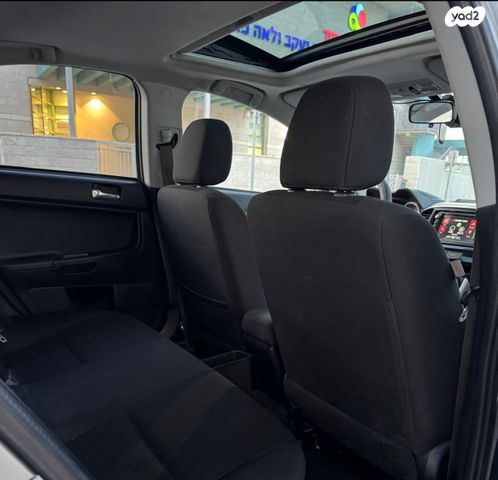 מיצובישי לנסר