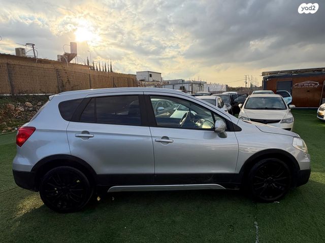 מודעת רכב סוזוקי קרוסאובר