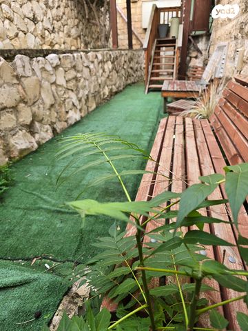 דירה, הרב פניז'ל 1, נווה יעקב, ירושלים