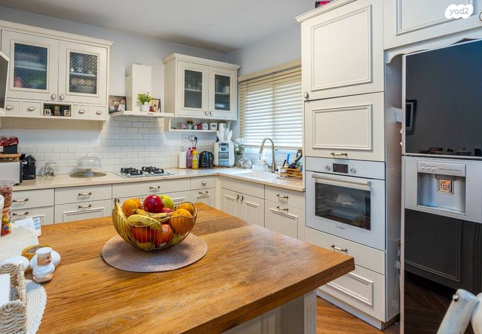 מבוא אורנית 1