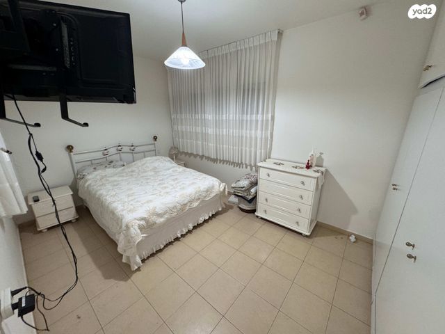 דירה, השקד 14, תל חנן, נשר