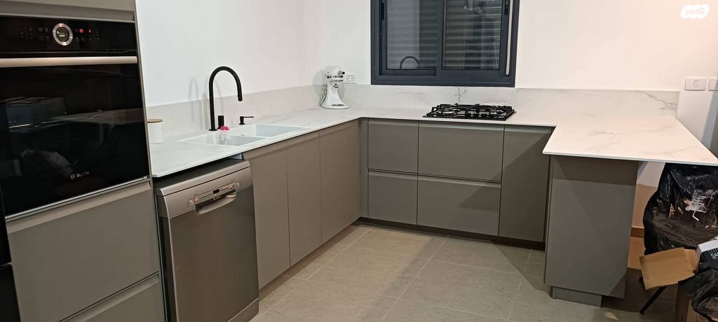 דירת גן, עמק חפר 1, מורשת, מודיעין מכבים רעות