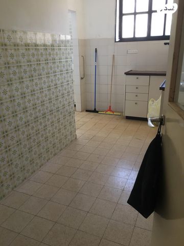 דירה, בכור שטרית 7, אחדות, פתח תקווה