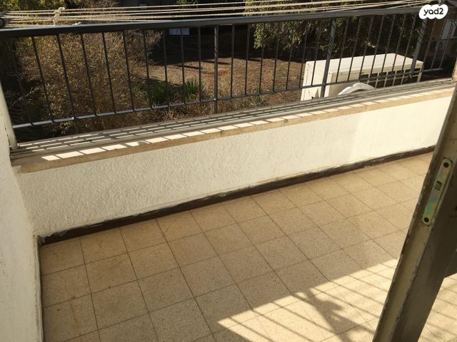 דירה, בכור שטרית 7, אחדות, פתח תקווה