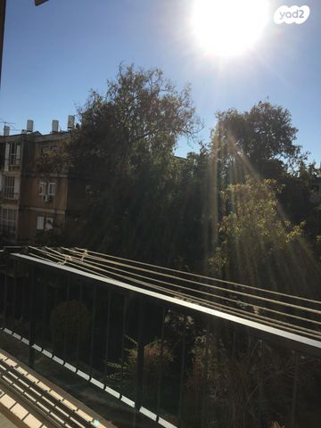 דירה, בכור שטרית 7, אחדות, פתח תקווה