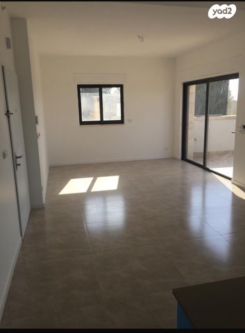 דירה, רמב"ן 59, רחביה, ירושלים