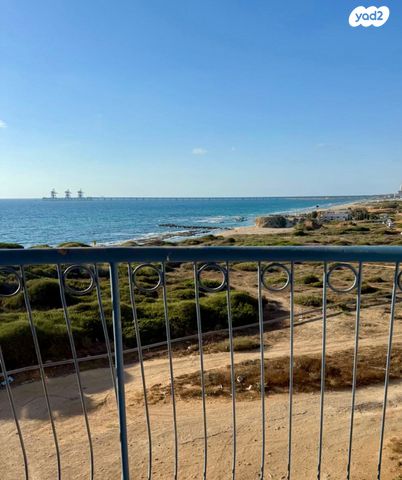 סטודיו/ לופט, שדרות רחבעם זאבי 2, גבעת אולגה, חדרה