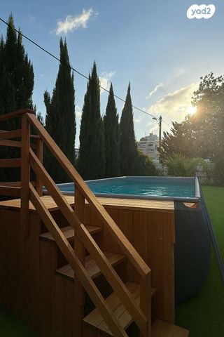 בית פרטי/ קוטג', המלכים 12, שעריה, פתח תקווה