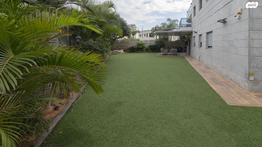 דירת גן, הסיפון 5, נאות רבין, יבנה