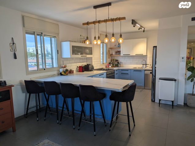 גג/ פנטהאוז, נחל פולג 25, צור יצחק, צור יצחק