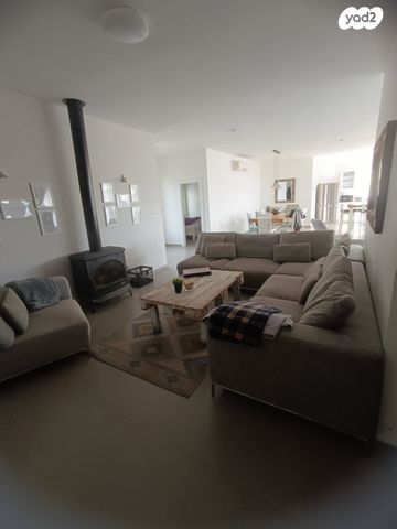 בית פרטי/ קוטג', פדיה, פדיה, פדיה