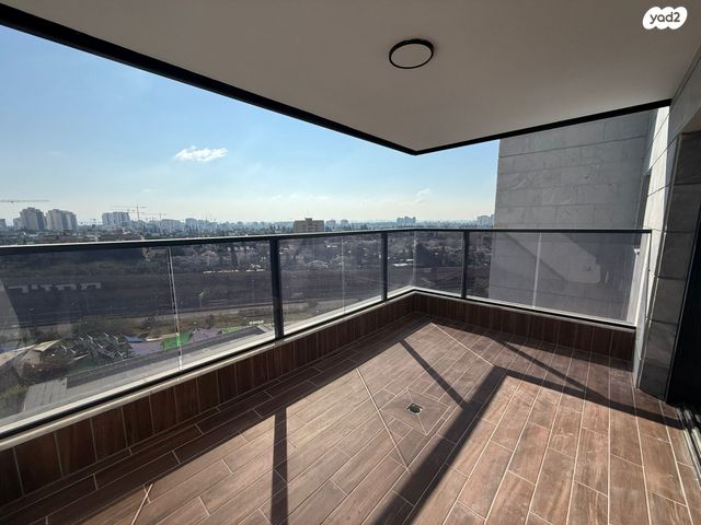 דירה, יצחק שמיר 17, רמת הדר, גבעת שמואל