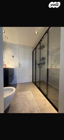 דירה, הגפן 4, כרמי הנדיב, אחוזת רוטנר, קרית מלאכי