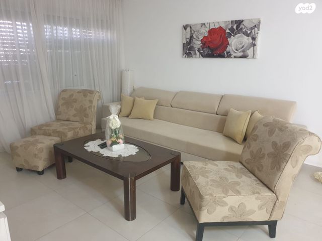 דירה, הדקל 17, מנחם בגין, עכו