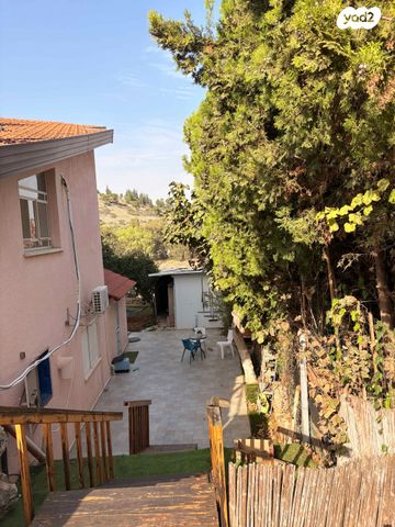 בית פרטי/ קוטג', הגפן 43, אורנית, אורנית