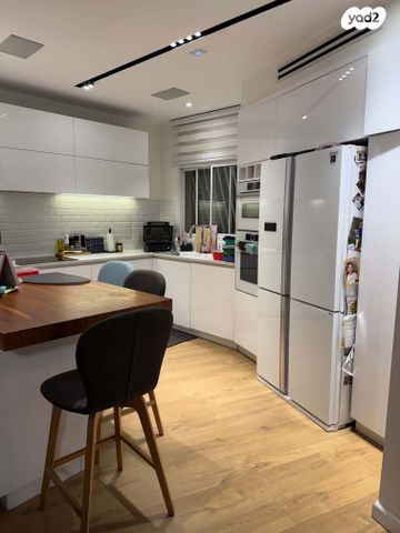 דירה, המפוחית 12, נאות אשלים, ראשון לציון