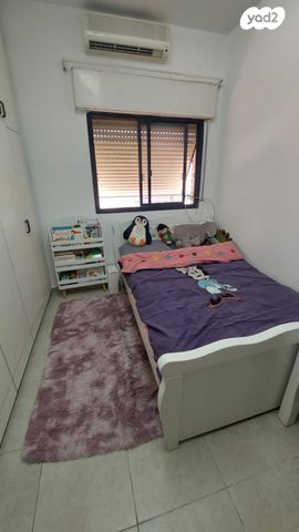 דו משפחתי, שדרות בורוכוב 39, מרכז העיר, קרית אתא