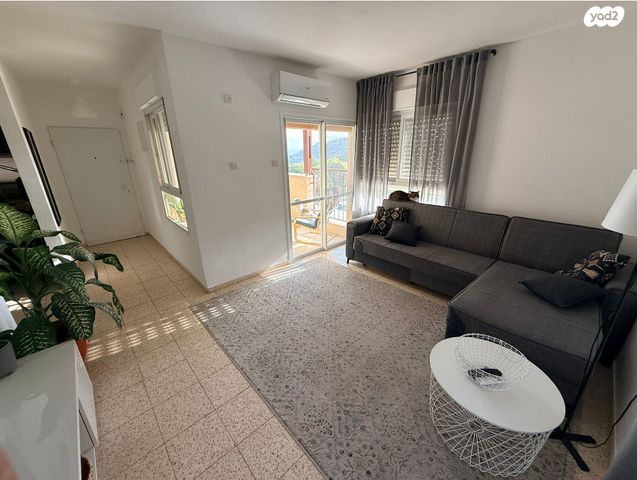 דירה, האלונים 48, רמת יקנעם, יקנעם עילית