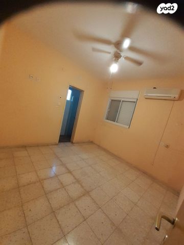 דירה, הורדים 13, שכונת הורדים, קרית שמונה