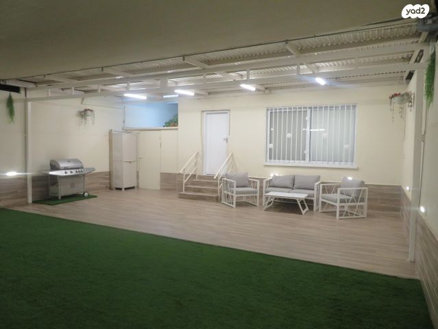 דירת גן, שדרות שלמה המלך 31, ממשלתית, לוד