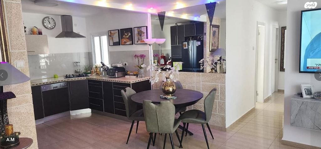 דירה, אשר ברש 3, נווה זאב, נאות אילן, באר שבע