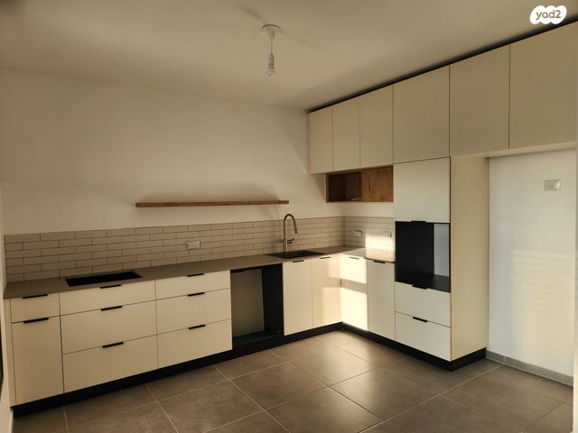 דירה, שמעון פרס 22, מורשת, מודיעין מכבים רעות