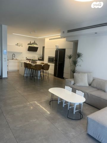 דירה, האושר 7, שרונה, כפר יונה