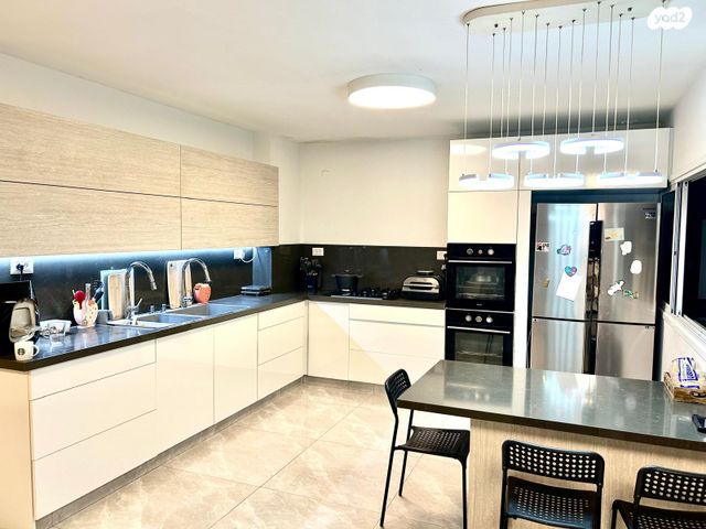 אריה בן אליעזר 31