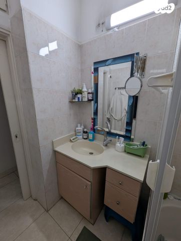 דירה, החבצלת 15, קיראון, קרית אונו