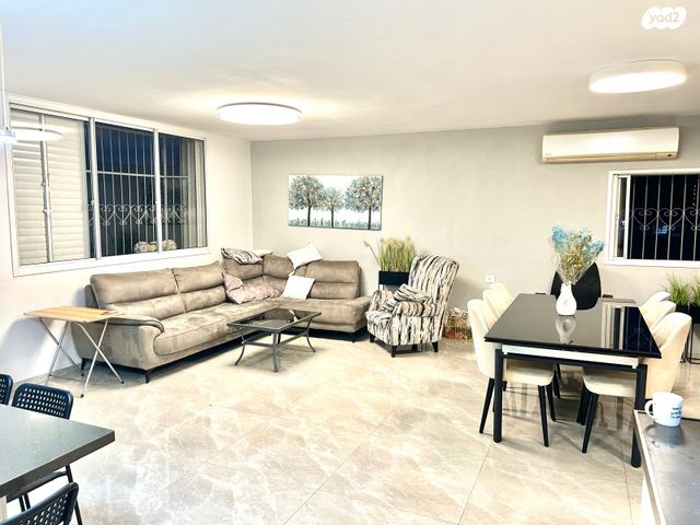 דירה, אריה בן אליעזר 31, רמת עמידר, רמת גן