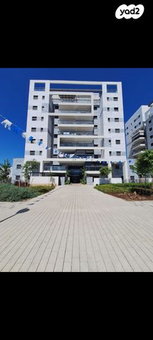 דירה, חיים לבב 25, יצחק שמיר, נהריה