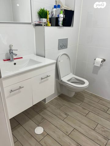 דירה, נעמי שמר 9, גלי ים, קרית ים