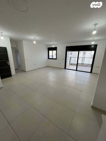 דירה, לוי אשכול 14, מורשת, מודיעין מכבים רעות