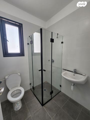 דירה, שמעון פרס 22, מורשת, מודיעין מכבים רעות