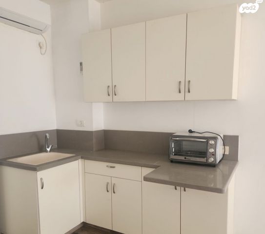 סטודיו/ לופט, שדרות רחבעם זאבי 2, גבעת אולגה, חדרה