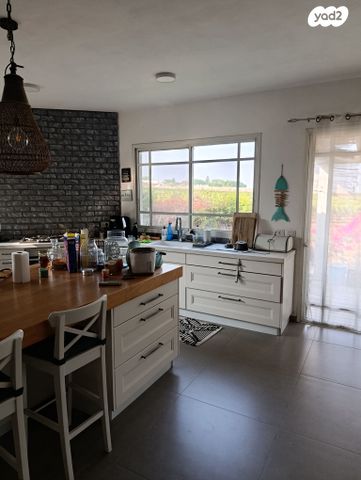 בית פרטי/ קוטג', פדיה, פדיה, פדיה