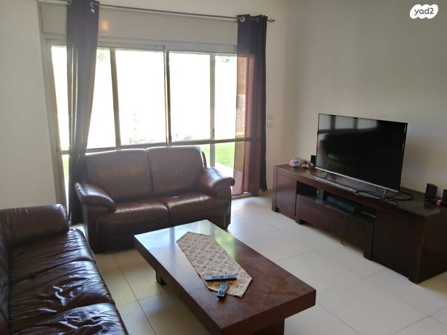 דירת גן, רמת הגולן 10, רובע ה', אריאל