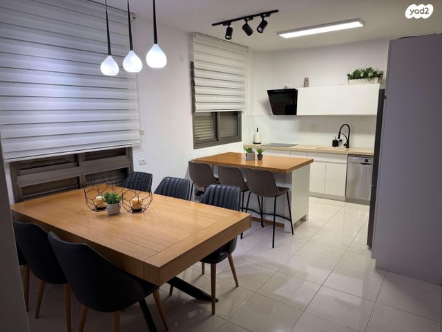 בית פרטי/ קוטג', התאנים 29, מרכז העיר, קרית אתא